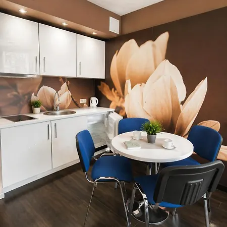 Prywatny 2-pokojowy Z Aneksem Kuchennym W Diva Apartamento Kołobrzeg