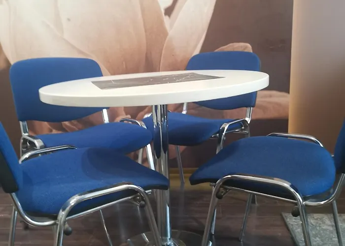 Prywatny 2-pokojowy Z Aneksem Kuchennym W Diva